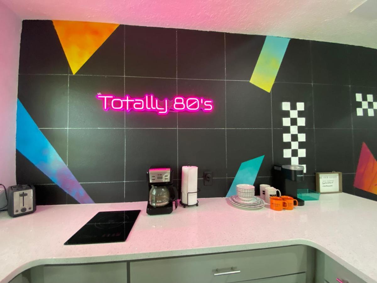 Totally 80S! Daire Sanford Dış mekan fotoğraf